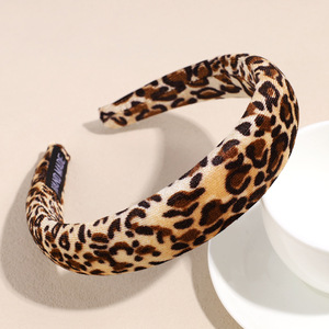 Vintage <b>Leopard</b> Print Custom Logo Soft Velvet Sponge Hair Band for Women Retro Elastic Wide Fabric <b>Headband</b> - Product Image 3