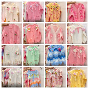 Cardigan en maille pour <span class=keywords><strong>femme</strong></span> couleur <span class=keywords><strong>pastel</strong></span>, orné de motifs floraux, coupe ample, idéal printemps-automne, vente en gros - Product Image 3