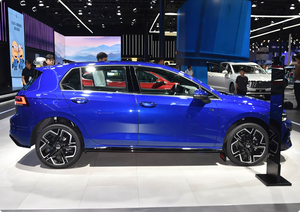 <span class=keywords><strong>Nuova</strong></span> <span class=keywords><strong>Auto</strong></span> a Benzina <span class=keywords><strong>Golf</strong></span> 1.5T 160 CV L4 2026 in Vendita - Product Image 5