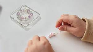 Acrílico transparente jóias Display Stand bandeja frisada suporte com Groove fixo polonês superfície <span class=keywords><strong>para</strong></span> loja Retail Holder Props - Product Image 2