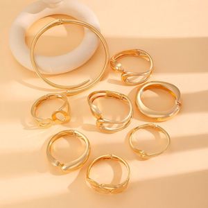 European American Punk Style Women's Personalized Geometric Gold Plated Alloy Bezel Setting Wide-Faced Collar Fashion Bangles - Product Image 4