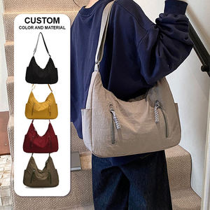 Sac bandoulière personnalisé avec logo, sac décontracté en nylon, sac à bandoulière pour femme - Product Image 1