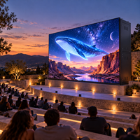 Mur vidéo LED extérieur P6.67 7680Hz 16 bits couleur, raccordement sans soudure, IP65 pour projets d'installation en plein air (cinéma, amphithéâtre)