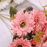 Bunga Sutra Buatan Rangkaian Kecil Buket Tujuh Kuntum Gerbera African Daisy Vintage Eropa Dekorasi Ruang Tamu Rumah Floral