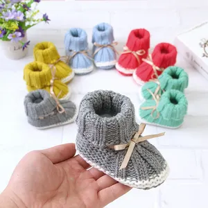 Mimixiong Wholesale Knitted 100% Acrylic Soft Baby Toddler Shoes For Kids Hot Sale Cute Style Winter Warm Children Baby Shoes