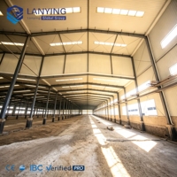 Entrepôt en structure métallique, bâtiment préfabriqué avec plans approuvés par des ingénieurs et services de conception professionnels