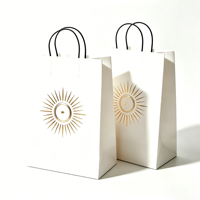 Sacs shopping en papier kraft personnalisés avec logo pour restaurants, vente en gros, poignées imprimées acceptées pour l'emballage alimentaire et la promotion