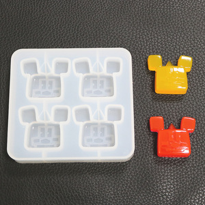 Molde <span class=keywords><strong>de</strong></span> Silicona para Resina, Diseño <span class=keywords><strong>de</strong></span> <span class=keywords><strong>Mickey</strong></span> con Cabeza <span class=keywords><strong>Cuadrada</strong></span> y Espejo, para Hacer Colgantes <span class=keywords><strong>de</strong></span> Cristal DIY - Product Image 3