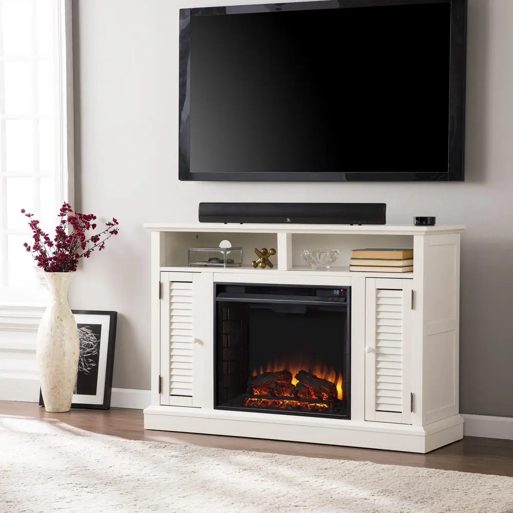 Жалюзийные двери шкафа, электрический камин, ТВ Стенд