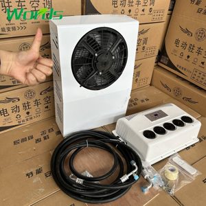 Condizionatore d'Aria di Alta Qualità 12V/24V |   Ventilatore <span class=keywords><strong>Universale</strong></span> per Dormire in Auto, SUV, Camion e Camper con Raffreddamento Efficiente e Lunga Durata - Product Image 1