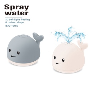 <span class=keywords><strong>Jouet</strong></span> <span class=keywords><strong>de</strong></span> <span class=keywords><strong>bain</strong></span> baleine légère arroseur bébé jouets pour 6-12-18 <span class=keywords><strong>mois</strong></span> enfant en bas âge 1er anniversaire 1 2 <span class=keywords><strong>3</strong></span> cadeaux enfants âges jouets <span class=keywords><strong>de</strong></span> <span class=keywords><strong>bain</strong></span> - Product Image 3