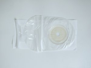 Medical Consumables <strong>Ostomy</strong> and Urostomy Bag One-piece Type, Two-piece Type, Colostomy Bag - Product Image 3