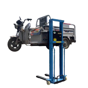 Apilador eléctrico de paletas con control remoto, capacidad de 1 tonelada, apilador de montacargas montado en camión de carga a la venta - Product Image 3