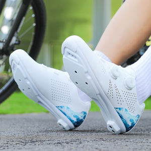 Nuove <span class=keywords><strong>Scarpe</strong></span> <span class=keywords><strong>da</strong></span> <span class=keywords><strong>Ciclismo</strong></span> Professionali di Alta Qualità, <span class=keywords><strong>Comode</strong></span>, Leggere e Traspiranti per Uso Invernale e Primaverile su Strada e Montagna, Unisex - Product Image 4