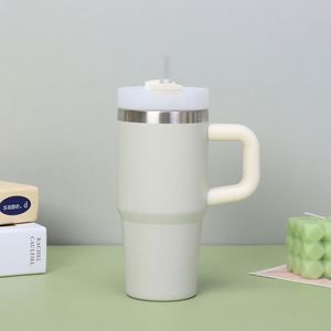 Vaso Térmico de Acero Inoxidable al Vacío de 30oz, 40oz, 50oz al por Mayor con Asa y Pajita para Cerveza, Té, con Logotipo Personalizable - Product Image 4