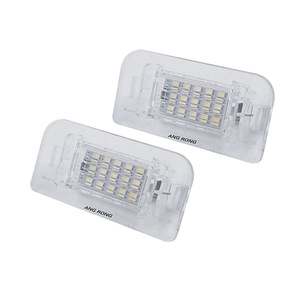 Éclairage <span class=keywords><strong>de</strong></span> <span class=keywords><strong>plaque</strong></span> d'immatriculation LED pour Mercedes-Benz Classe B B200 B180 B250 B160 B220 W246 W242 11-19, éclairage <span class=keywords><strong>de</strong></span> <span class=keywords><strong>plaque</strong></span> d'immatriculation, feu arrière - Product Image 2