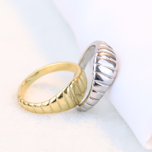 European American Fashion Minimalist 8MM Bread Stripe 18K Gold Stainless Steel <b>Ring</b> For Women Gift Jewelry - Product Image 4