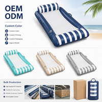 Bouée de piscine en maille pour adultes, chaise longue gonflable en PVC avec appui-tête et repose-pieds, design rayé, personnalisable OEM