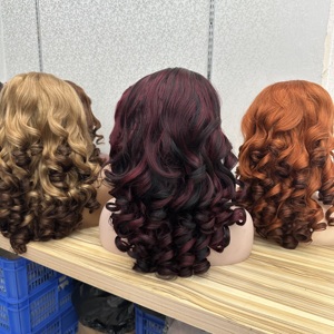 Cheveux bruts humains vietnamiens bouclés sans colle vendeurs moins chers 13X4 dentelle frontale <span class=keywords><strong>20</strong></span> pouces perruque <span class=keywords><strong>de</strong></span> couleur pour femme noire - Product Image 5