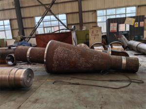 Piezas de máquina de minería de carbón de alta calidad de acero de forja profesional Eje principal de trituradora de cono forjado - Product Image 5
