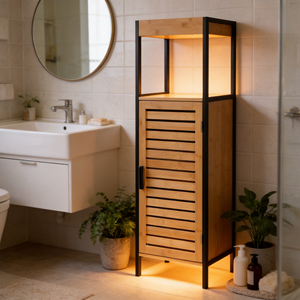 Mueble <span class=keywords><strong>de</strong></span> <span class=keywords><strong>Baño</strong></span> Estrecho y Alto <span class=keywords><strong>de</strong></span> Bambú Estilo Francés con Cuatro Niveles, Estantes Abiertos y Puerta, Sostenible - Product Image 2