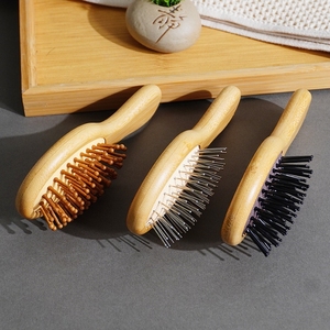 Mini <span class=keywords><strong>Cepillo</strong></span> Portátil de Bambú con Dientes Anchos para Peinar, Peine Antiestático con Cojín de Aire y Logotipo Personalizado para Desenredar - Product Image 3