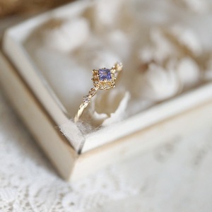 ชุดเครื่องประดับทองเหลืองชุบทอง 18K รุ่นใหม่<span class=keywords><strong>ส</strong></span>ุดฮิต <span class=keywords><strong>ส</strong></span>ีม่วงหวานสไตล์เจ้าหญิง ประดับเพชร CZ ทรงเหลี่ยมแบบวินเทจ ต่างหูแบบติดหู แหวน และสร้อยคอ<span class=keywords><strong>ส</strong></span>ำหรับผู้หญิง - Product Image 2