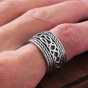 yunnique Celtic Dragon Pattern <b>Titanium</b> Steel <b>Ring</b> Men's Thumb <b>Ring</b> Cross Design Gift Jewelry Fashion <b>Ring</b> JZ0018 - Product Image 3