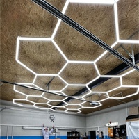 Nouvelle tendance : Plafonnier LED hexagonal haute puissance 540W avec couvercle en PC, indice IP20, pour atelier et garage, en stock
