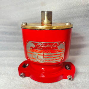 Nieuwe originele PLC BRC 002 AHydraulische dubbelwerkende gebalanceerde roterende actuator 051-4382 *Automatiseringsproduct * Ultieme waarde - Product Image 1