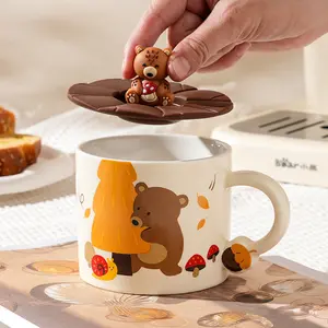 뜨거운 판매 승화 사용자 정의 귀여운 곰 세라믹 커피 컵과 뚜껑 세트