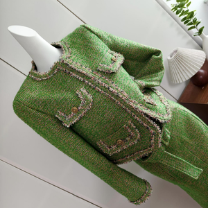 <span class=keywords><strong>Ensemble</strong></span> deux pièces <span class=keywords><strong>en</strong></span> <span class=keywords><strong>tweed</strong></span> élégant et luxueux avec veste structurée et jupe ceinturée, tenue de soirée de luxe pour femmes - Product Image 6