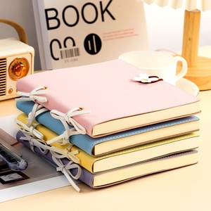 Carnet <span class=keywords><strong>de</strong></span> voyage personnalisé en PU avec couverture fleurie, reliure cousue, 120 feuilles, carnet <span class=keywords><strong>de</strong></span> poche vierge pour souvenirs et mémos - Product Image 2