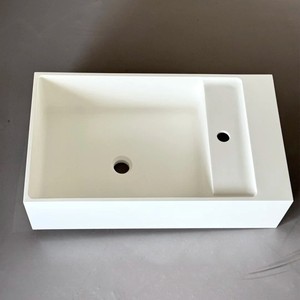 Comptoir de salle de bain intégré en DuPont Corian sur mesure pour salles de bain, hôtels, gîtes – Personnalisation de <span class=keywords><strong>meuble</strong></span>-lavabo et de <span class=keywords><strong>vasque</strong></span> - Product Image 3