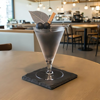 Verre à cocktail/martini triangulaire à petite capacité, style japonais moderne minimaliste, en cristal, à pied court, pour bar