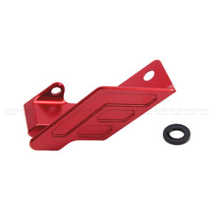 Piezas de motocicleta para <span class=keywords><strong>Suzuki</strong></span> UHR150/<span class=keywords><strong>125</strong></span>, protector de Sensor de aluminio CNC modificado para motocicleta, accesorios de cubierta de freno delantero ABS - Product Image 6