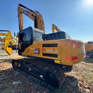Excavatrice Sany d'occasion importée avec livraison gratuite, modèle SANY235C, pour chantier de construction, à vendre - Product Image 1
