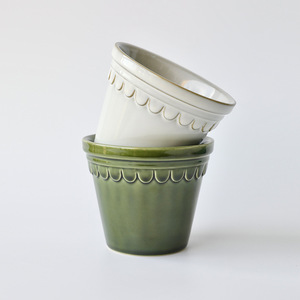 Maceta Pequeña de Cerámica Transpirable y Duradera de 4.7 Pulgadas, Estilo Romano Imperial, para Plantas Verdes, Orquídeas, Suculentas, Decoración de Escritorio - Product Image 3