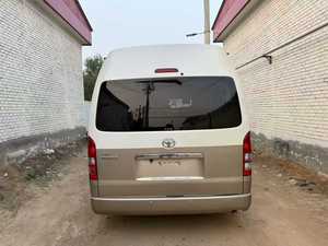 <span class=keywords><strong>Toyota</strong></span> <span class=keywords><strong>Hiace</strong></span> 2020 Automática, 8-15 Plazas, Tracción en las Cuatro Ruedas, en Venta, Diésel, Volante a la Izquierda, Asientos de Cuero Oscuro, Neumáticos R16 Traseros - Product Image 5