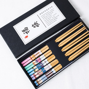Wholesale household bamboo chopsticks, cartoon <b>macaron</b> colors, high-value and cute, 24cm, one chopstick per person, 5 pairs - Product Image 1