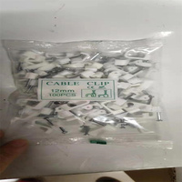 Vente directe du fabricant Clips de câble carrés de 12mm Grand volume Matériau en plastique et nylon Prix préférentiel