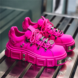 Zhenyue Foot Chunky Sneakers, chaussures décontractées pour hommes, semelle en caoutchouc épaisse, détail métallique, talon plat confortable, US 7 8 9 10 - Product Image 1