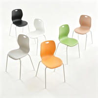 Chaise de salle à manger moderne en plastique légère et portable avec accoudoirs et dossier ergonomique, empilable, imperméable, pour la maison, le bureau et l'école