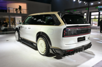 2026 ZEEKR 9X Version Personnalisée MANSORY SUV PHEV de Luxe Grand Format 4 Places Conduite à Gauche Véhicule à Énergie Nouvelle pour l'Exportation