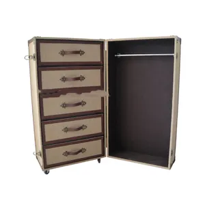 アンティーク黄麻布ジュート生地ワードローブスチーマートランクホイール付き - Product Image 1