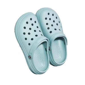 รองเท้าแตะคู่สีขาวสำหรับวัยรุ่น  แบบนุ่ม สวมใส่สบาย  สำหรับผู้ชาย  ขายส่ง  รองเท้ารัดส้นแบบมีรู  พร้อมโลโก้  วัสดุ EVA สำหรับฤดูร้อนและฤดูหนาว  แบบเรียบง่าย  ขายส่ง - Product Image 4