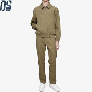 <span class=keywords><strong>Pantaloni</strong></span> Old Money Personalizzati OEM, Vendita all'Ingrosso, Logo Personalizzato, <span class=keywords><strong>Pantaloni</strong></span> Casual da Uomo in Twill Sottile, <span class=keywords><strong>Pantaloni</strong></span> Chino in Cotone Lavato - Product Image 4