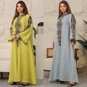 Vestido Midi de Alta Gama para Mujer, Estilo Étnico Retro, el Más Vendido en Oriente Medio (Grandes Cantidades, Contáctenos para Negociar)<span class=keywords><strong>21</strong></span> - Product Image 2