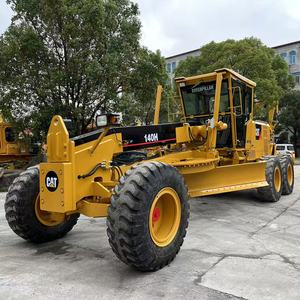 รถเกรดเดอร์มือสอง CAT140H ยี่ห้อแคตเตอร์พิลลาร์ รุ่นใหม่ล่าสุด พร้อมใช้งาน กำลังแรง 140 แรงม้า เหมาะสำหรับงานก่อสร้างถนน ขนาดกลาง - Product Image 4
