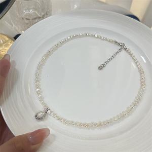 Collier et boucles d'oreilles de luxe en perles d'eau douce baroques de Zhuji Strength Supply, incrustés de nacre blanche, style tendance - Product Image 4